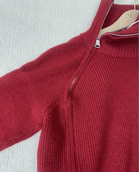 FallStil® - Roter einfarbiger Pullover mit hohem Ausschnitt