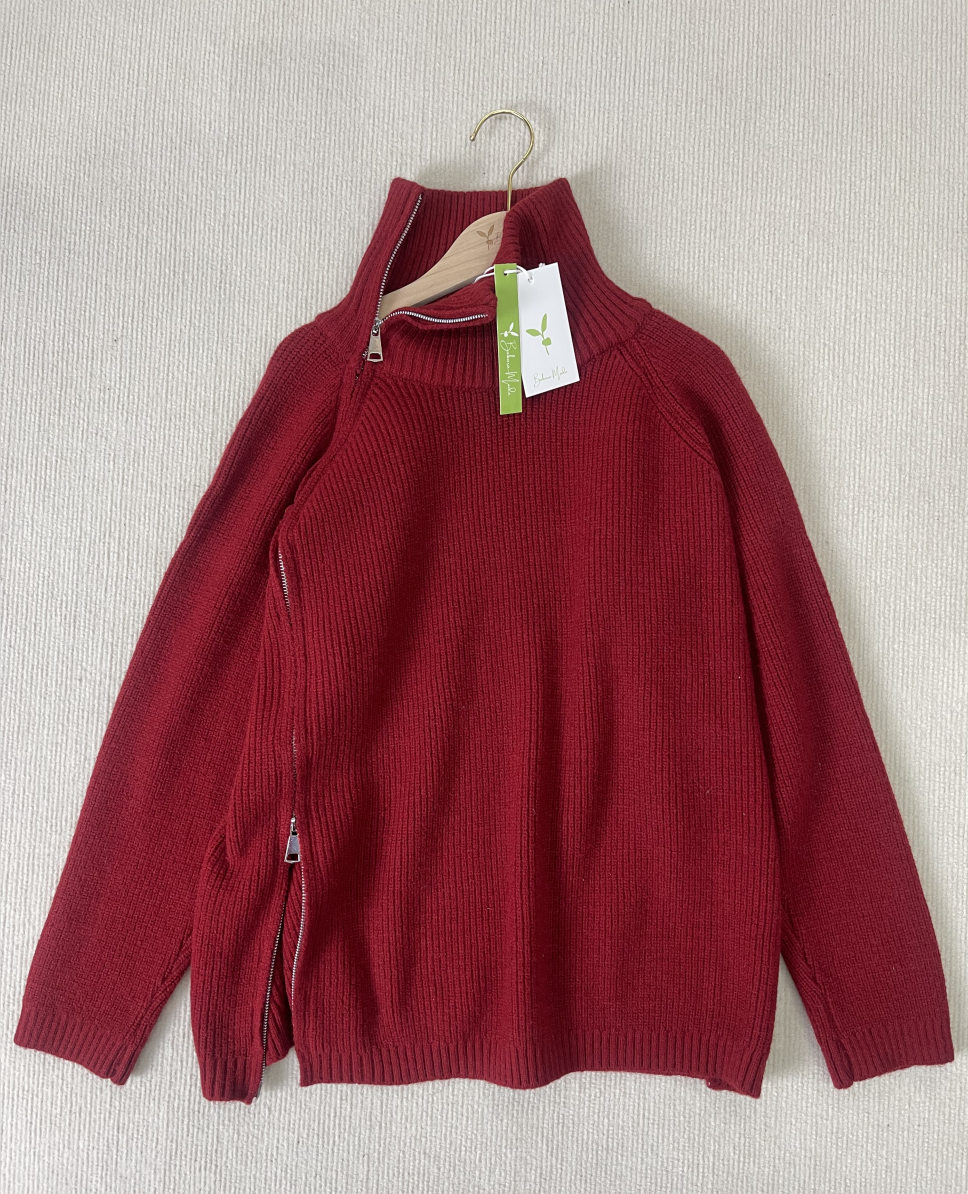 FallStil® - Roter einfarbiger Pullover mit hohem Ausschnitt