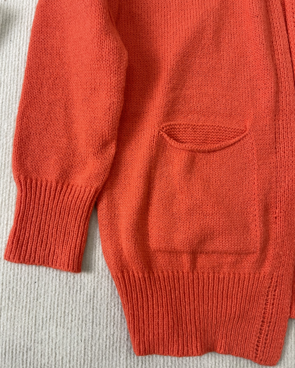 WinterTrend® - Orangefarbene einfarbige Strickjacke mit langen Ärmeln