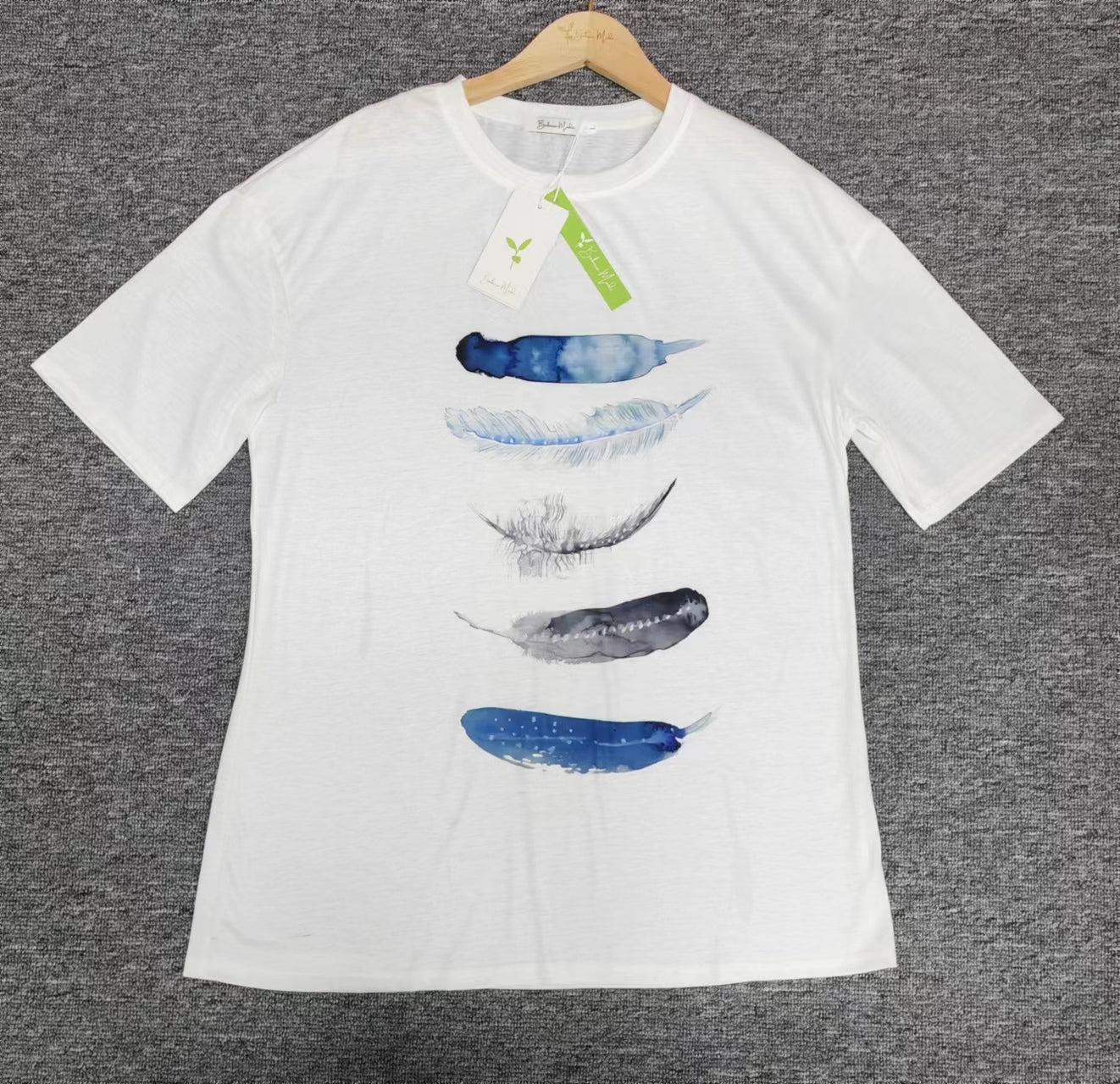 SpringStil® - Freedom Feather T-Shirt mit kurzen Ärmeln